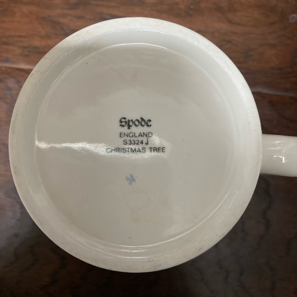 Spode Christmas Tree Mug Set - Picture 4 of 6